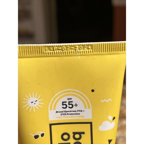 Hello Bello SPF 55 Mineral Sunscreen Lotion + Prebiotics 3 Oz EXP 2/2024 - Picture 3 of 5